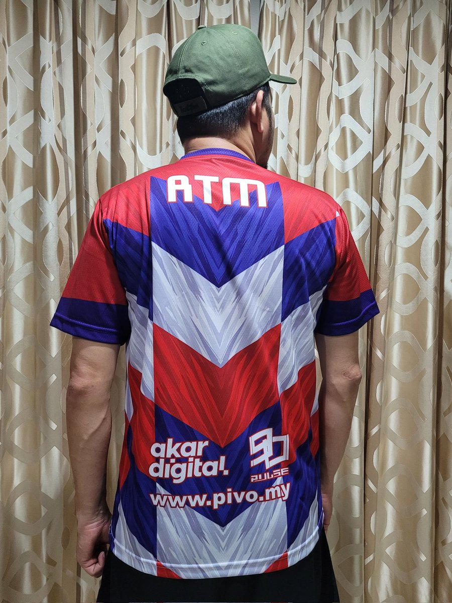 wanfakhrul23's tweet photo. Terima kasih Wak (Arif Hamidi)

Jersi home ATM Futsal telah selamat sampai jap tadi.. Malam2 pun J&amp;T hantar juga.. 😅

Size L ngam &amp; jersi lawa teruk! 😎👍💯

▶️ Dapatkan sekarang di https://t.co/q6gIULteI0 

#sediagempur #ATMFutsal #pivo #MPFL2023 #MisiKumpulJersi2023 https://t.co/7a9qHtbHgR