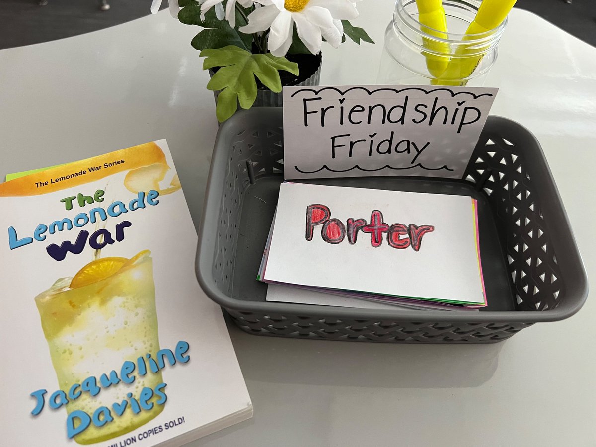 Mandy Schneider tweet media