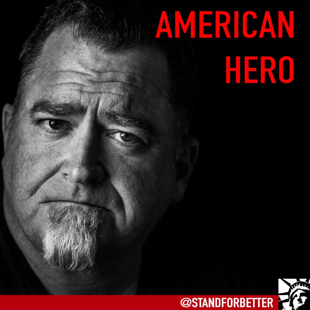StandForBetter's tweet photo. @LueElizondo, the former Director of the Pentagon's UFO program AATIP, will go down in history as an American hero.

You can take that to the bank.

#ufotwitter #uaptwitter #uaps #ufos https://t.co/mS1OHmmTCC