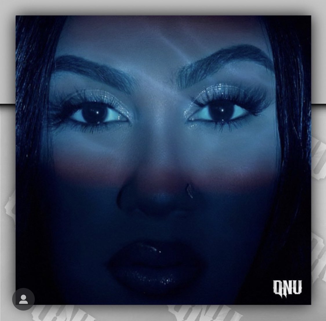 Dwayne99587835's tweet photo. Bitchhhhh if this the cover i need like 3 vinyl records 😩😩 I’m sooooo excited #QN2 #queennaija https://t.co/7TGy0t3019