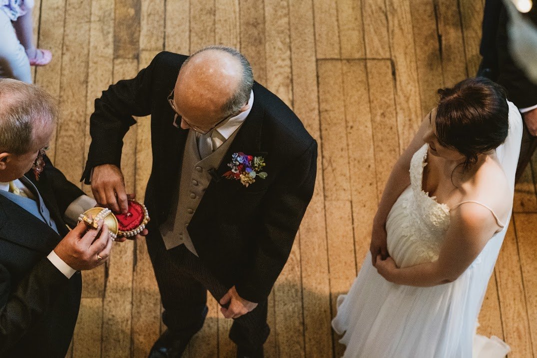 uptone's tweet photo. At @gemthetwit's and my Monty Python wedding in 2019, the Holy Hand Grenade of Antioch doubled up as a wedding ring holder!
#MontyPython #MontyPythonWedding https://t.co/RaahU6MXx1