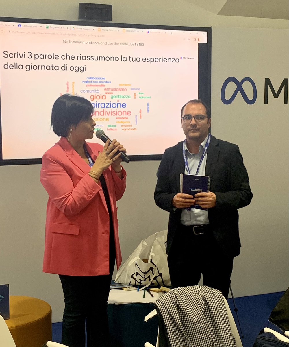 vapost's tweet image. “Noi andiamo avanti con i nostri valori” 
@vitoverrastro 
#constructiveday 
#beconstructive