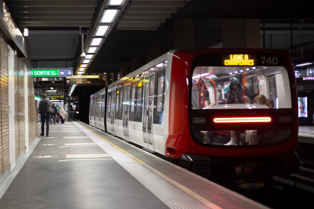 F_Desouche's tweet photo. Lyon : un couple agressé au couteau dans une station de métro, l'agresseur reprochait à la jeune femme de "sortir avec un Européen"
https://t.co/xhaCDWRtxx https://t.co/kp1HUOaKTT