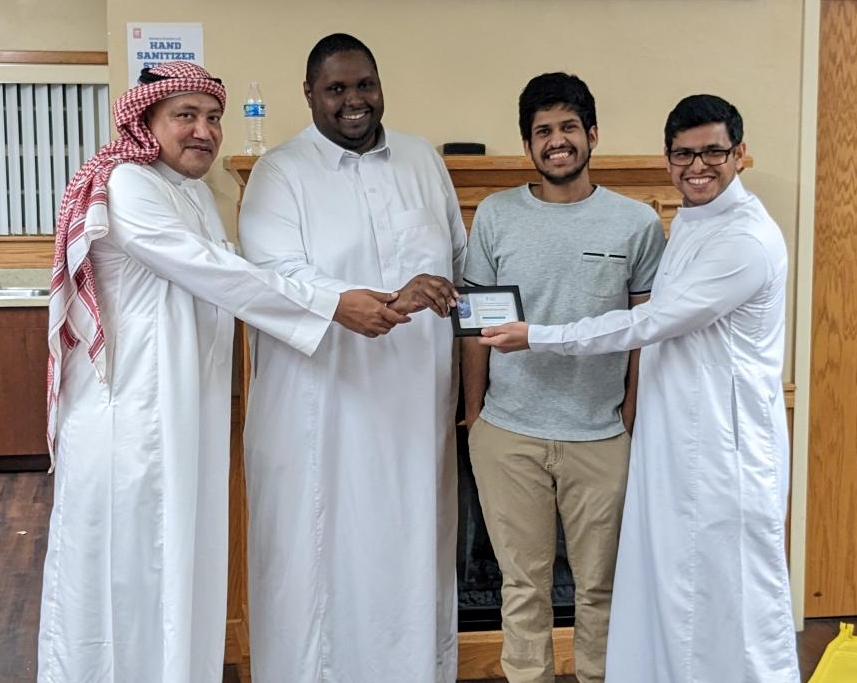 ASAS_UF's tweet photo. مبارك للمهندس أحمد حمدي حصوله على درجة الماجستير في الهندسة الكيميائية من كلية الهندسة في جامعة فلوريدا https://t.co/63cIotPK7c