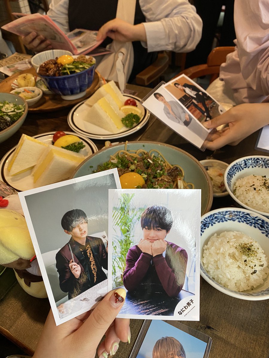 giinging1's tweet photo. 나놀 스놀 점놀 판놀 하구왔어용♡ https://t.co/MLaR7VEujf