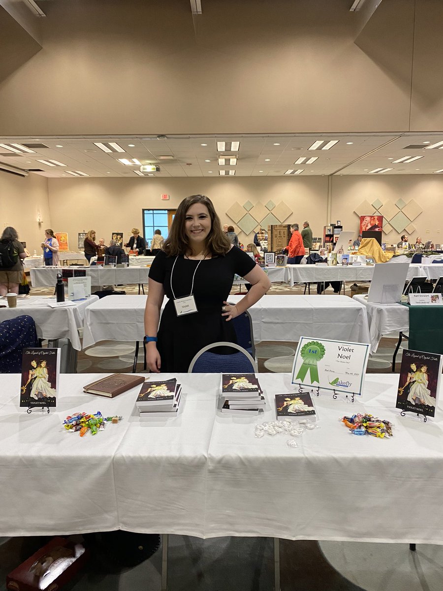 KellyWayne88's tweet photo. Hanging with @VioletNWrites (my @academyowhs student) at the @LakeflyWriters conference! Excited to be surrounded by so many talented writers and learn a lot today!! https://t.co/7aC0wtH8X7