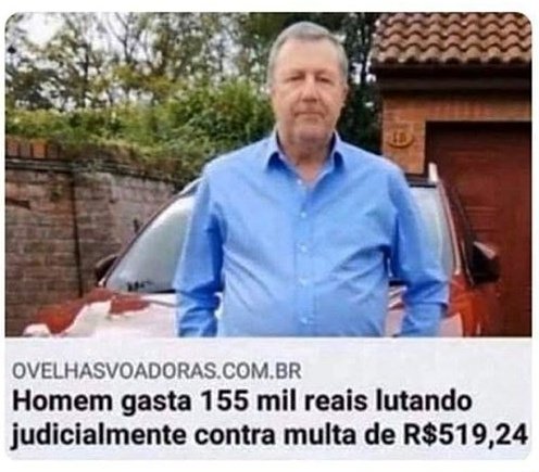 LunaPonie's tweet image. Literalmente o Raluca nesse momento