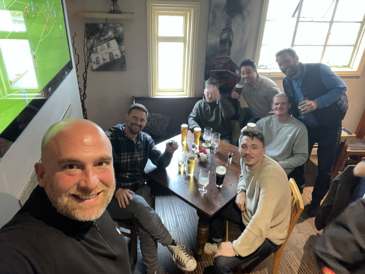 Rowledge CC tweet media