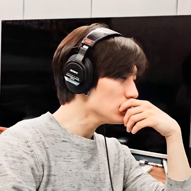 Aiiouy's tweet photo. เยดัมมี้ Happy Birthday💙🦊🥰😊
I miss you 🥺
I love you 🥰
#RockTheWorldBANGYEDAM 
#BANGYEDAM https://t.co/wTWBZyFqrf