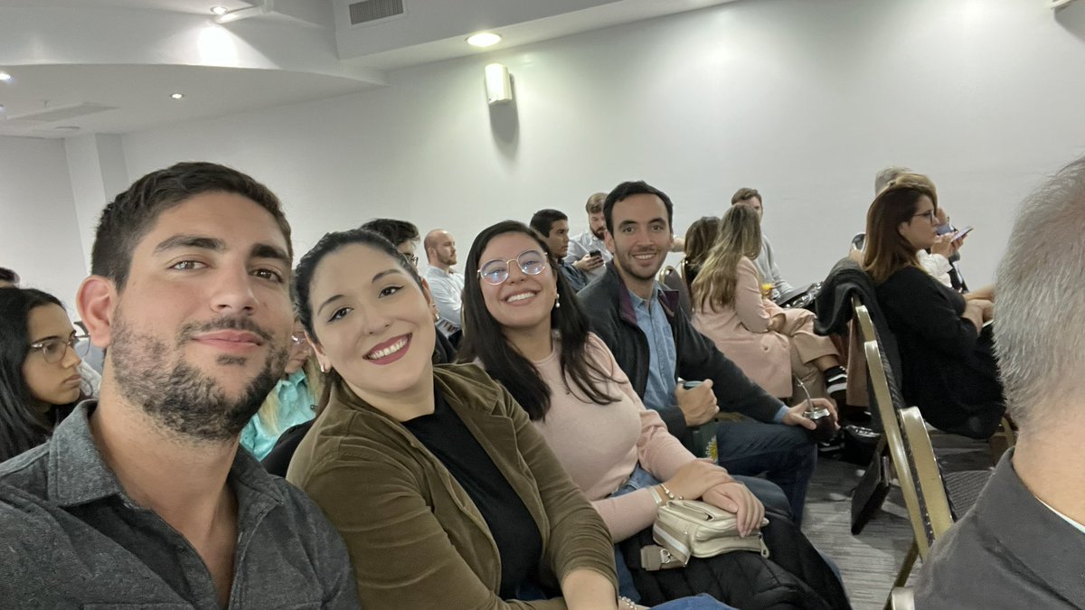 ViBatllista116's tweet photo. En una excelente evento sobre “Cómo diseñar e implementar Políticas Públicas de Alto Impacto” con integrantes de ViBa y @Carmensangui @AntonioManzi91 @vickitacaceres https://t.co/7Sxf0UF45z