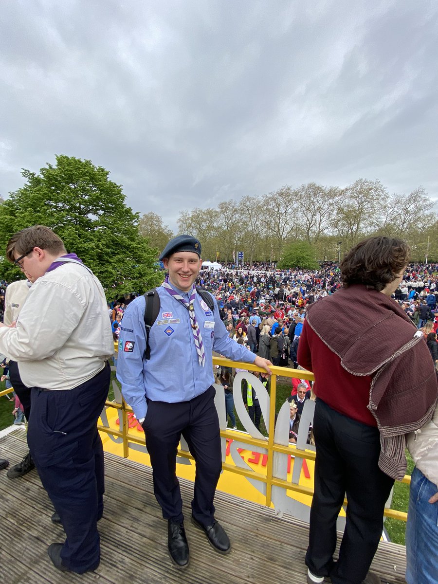 house__matthew's tweet photo. Had an amazing day in London helping at the King’s Coronation engaging with some 18-25 year olds creating some great content. The rain sure didn’t put a dampener on a fantastic day and amazing opportunity! @scouts  @JakeV_Scouting @isabellainga #scouts #skillsforlife #youshape https://t.co/sGqEKukolS