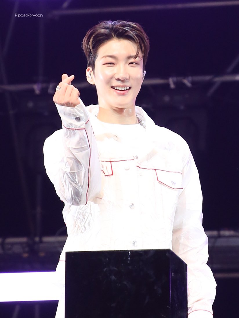 20230506 AWESOME STAGE in BUSAN
🫶🏻😬🫰🏻

#위너 #이승훈 #winner #HOONY <a href="/official_hoony_/">official_hoony_</a>