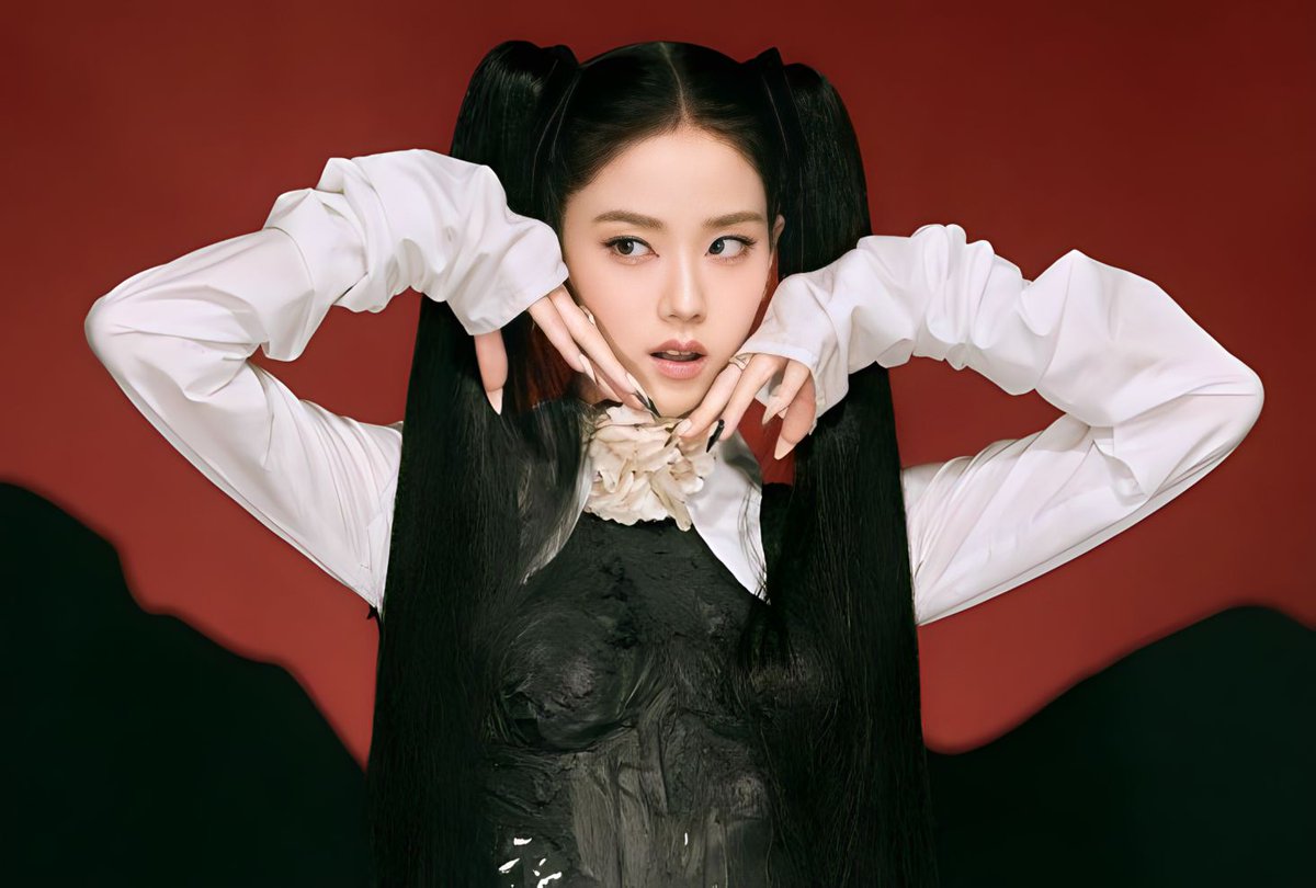AboutMusicYT's tweet photo. BLACKPINK's Jisoo confirmed that 'All Eyes On Me' has a video. https://t.co/xcPSDVTJt8
