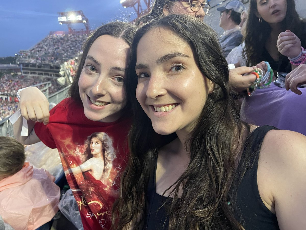 graffitidreamss's tweet photo. . @taylorswift13 we’ll stand by you forever 
@taylornation13 #ErasTourNashville 🫶🪩 https://t.co/ME5K4oAdNn
