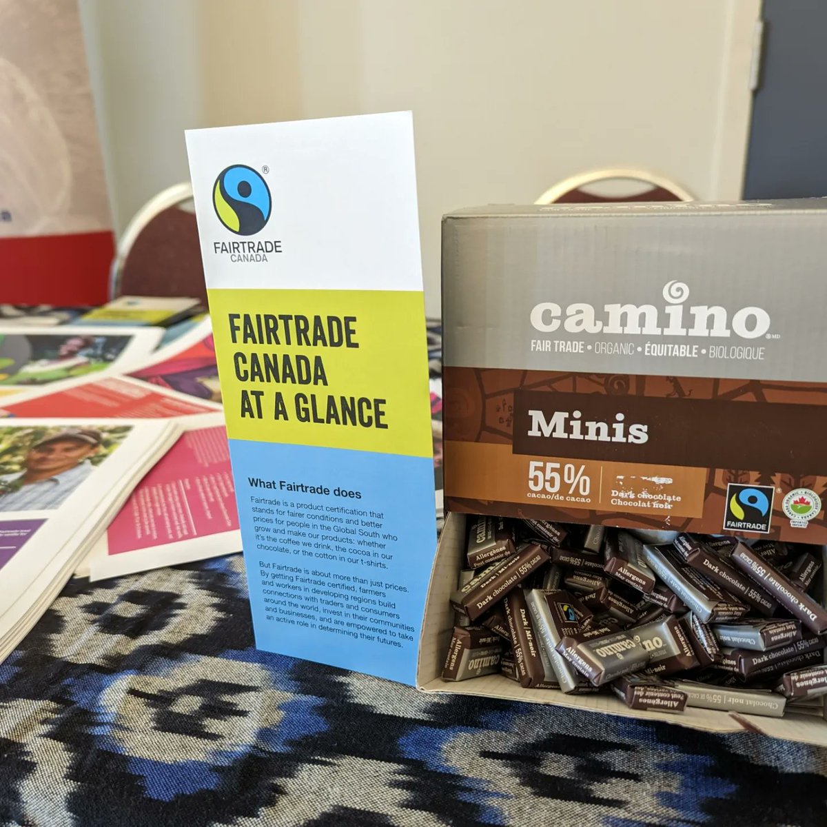 WpgFairTrade's tweet photo. We're at 465 Stafford Street in Winnipeg again today for the Ten Thousand Villages Spring Market!

Along with our friends at @MCIC_CA, we're sharing about #Fairtrade and the #SDGs! We've even got some free mini chocolates to hand out while you're shopping!

#Ethical #ChooseFair https://t.co/AeYgxnZYCP