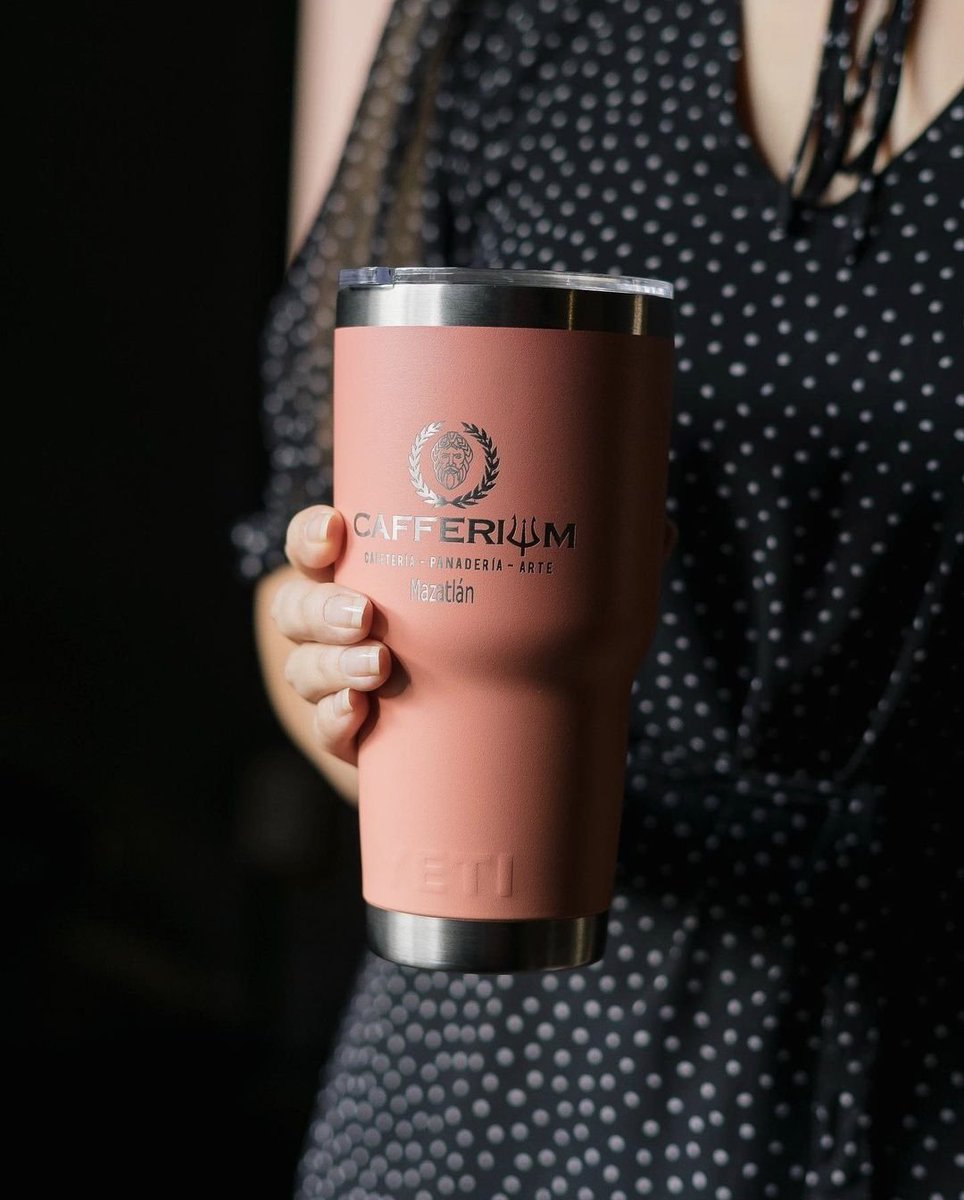 cafferium's tweet photo. Para mamá, quien nunca se detiene. // Sorprende a mamá este 10 de mayo con nuestros termos y más productos especiales de la Cafferium Shop.
. 
. 
#Cafferium #Mazatlan #diadelamadre #cafe #Cafeteria #espresso  #Coffee #coffeelover #coffeeshop #cafeengrano https://t.co/nmN6HHkbnf