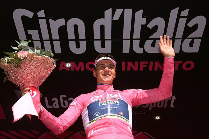 Tam 22 yıl aranın ardından Giro'daki ilk Belçikalı pembe mayo. #Giro #Giro106tr #RemcoEvenepoel