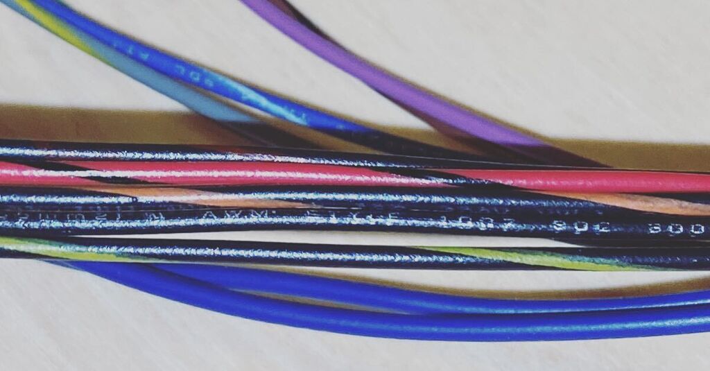 STPinball's tweet image. Welcome to my #colorblind #nightmare #pinball #nineball #sternelectronics #harness #lights