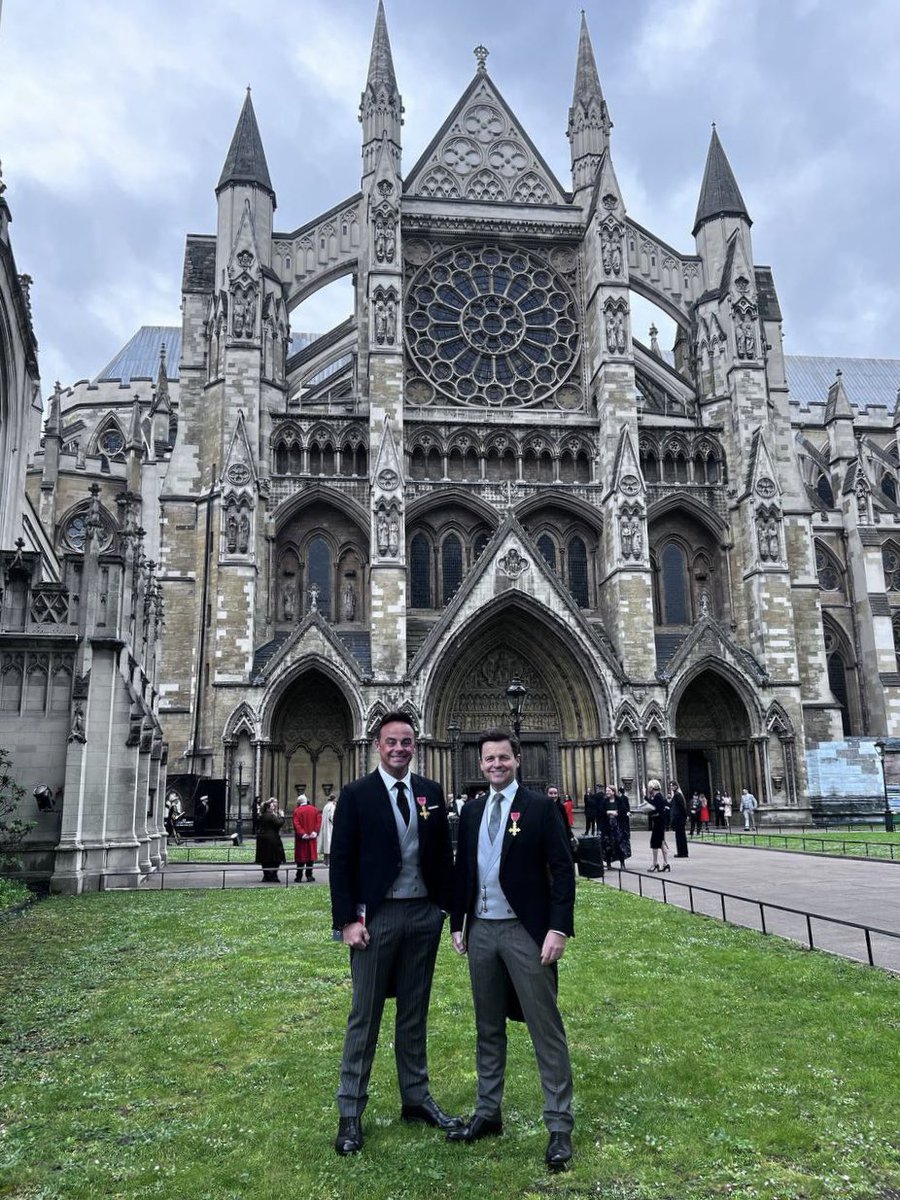 antanddec's tweet photo. Wow… a day to remember! Honoured to have attended the #Coronation today with @PrincesTrust  👑 

Being there to see history in the making is something we will never forget… Chuffed to pieces, can you tell?! 🤩 https://t.co/Q7uH2QAOpB