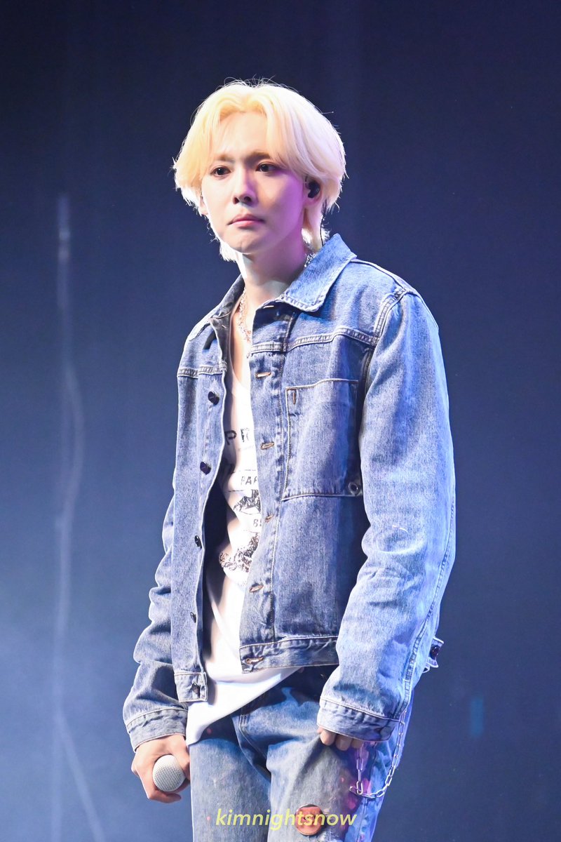 KIMNIGHTSNOW's tweet photo. 230506 어썸스테이지 #김진우 #위너 귀엽게 생겼어요🎈 https://t.co/Pgpf5KFo4A