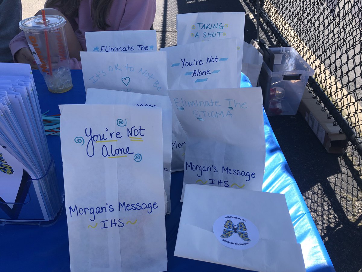 IHS Lax dedicated games today to Morgan’s Message promoting mental health awareness @WestIrondequoit @IrondequoitHS