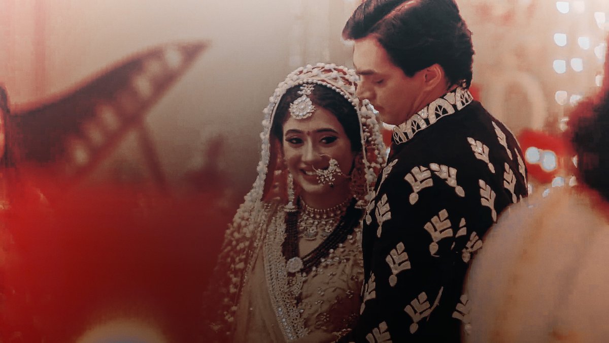 softkaira's tweet photo. ~𝙔𝙤𝙪’𝙧𝙚 𝙖𝙡𝙡 𝙩𝙝𝙚 𝙘𝙤𝙡𝙤𝙪𝙧𝙨 𝙞𝙣 𝙤𝙣𝙚, 𝙖𝙩 𝙛𝙪𝙡𝙡 𝙗𝙧𝙞𝙜𝙝𝙩𝙣𝙚𝙨𝙨...

#Yrkkh || #Kaira 
#MohsinKhan || #ShivangiJoshi https://t.co/4POljG6oef