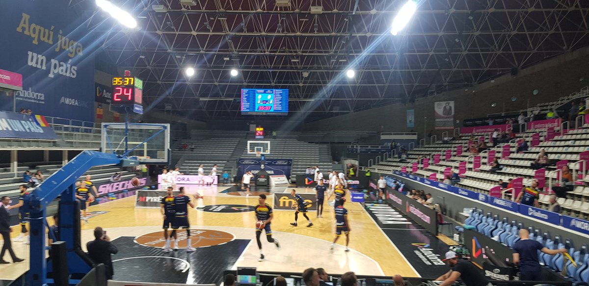 elpatiratllat's tweet photo. Nervis 💪🏾🏀🇦🇩 #Maipor #Somunpais #MaiSol #Tornemhoafer https://t.co/AIQ6G05elr