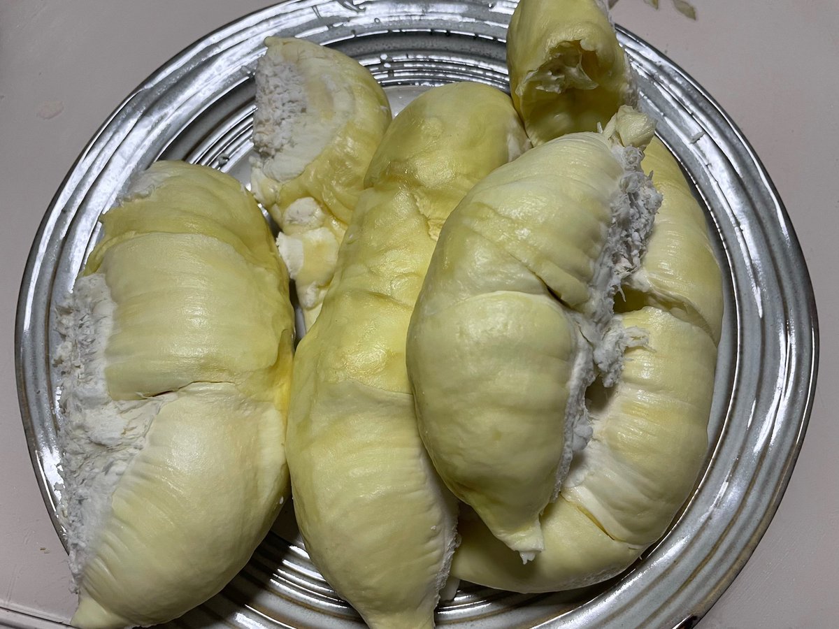 幸福就是连吃两天榴莲！