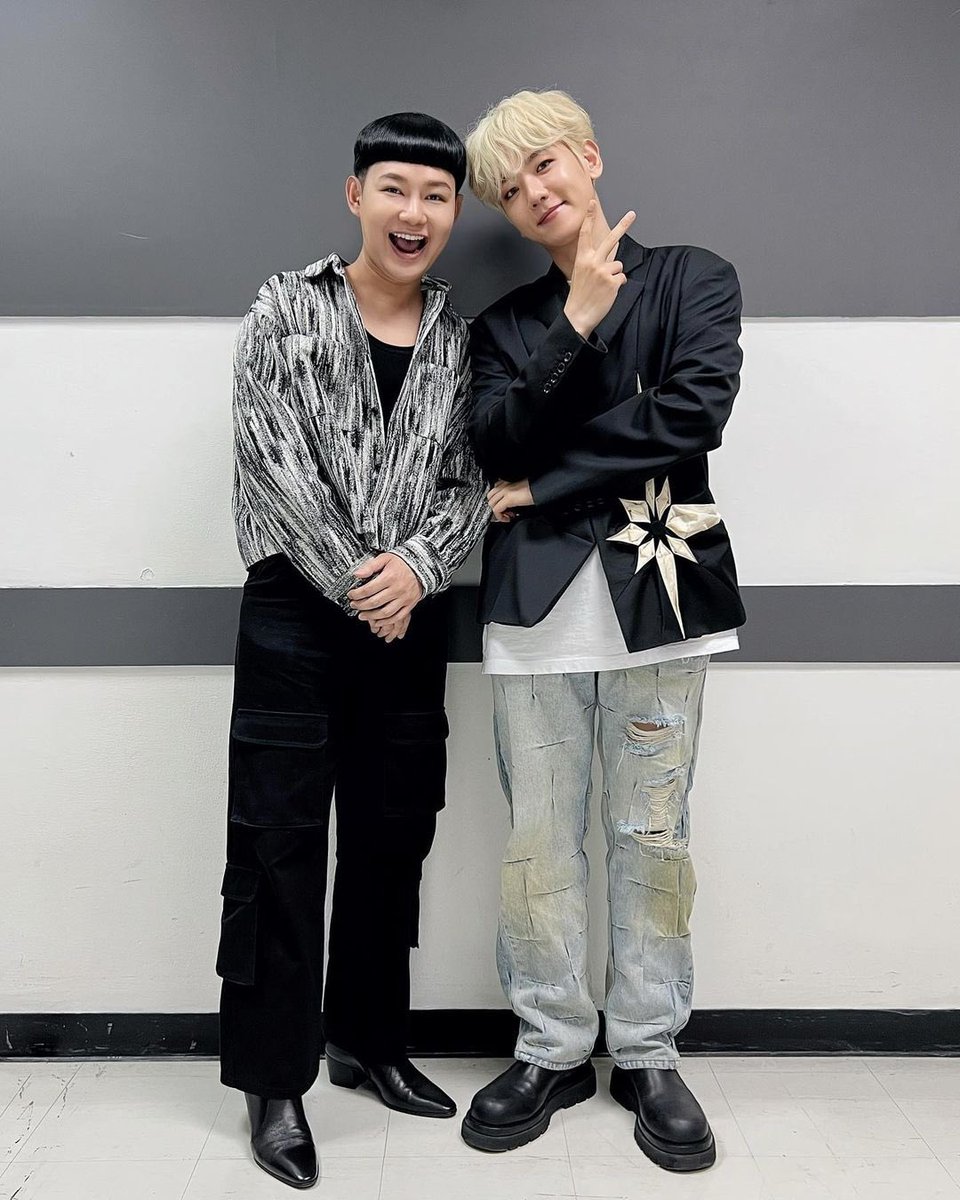 EXOGlobal's tweet photo. [OTHER] 230507 djnui Instagram Update with #BAEKHYUN
🔗 https://t.co/Qx4JrfUwUx

#EXO #엑소 @weareoneEXO @B_hundred_Hyun https://t.co/jEsvsS43ss