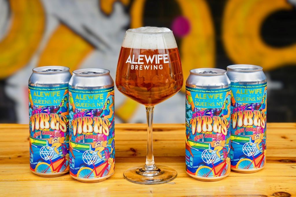 Vibes, a West Coast-style IPA brewed with Amarillo, Cashmere, Simcoe, and El Dorado hops. Hoppy, clear, and with good vibes only, it’s perfect for sipping on a warm spring or summer day at a 6.6% ABV. 😎 Swing by our Queens taproom or order online for pickup/local delivery