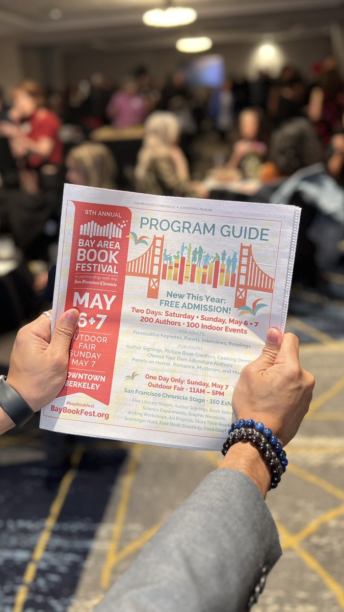 Great start to the @BayBookFest already! Last night, authors, organizers, and sponsors gathered to celebrate. Which of the 1,000+ events will you attend this weekend? 

#VisitBerkeley #BayBookFest