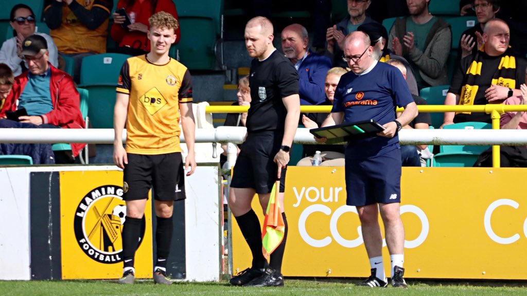 LeamingtonFC's tweet photo. A week on from his first team debut Toby Nicoll scored the only goal of the game after just 54 seconds for Brakes U23’s at Gresley Rovers Reserves this afternoon. What was a very young side had to dig deep and defend for long spells, but they did it very well. Well done lads! https://t.co/C3dKCDNgGe