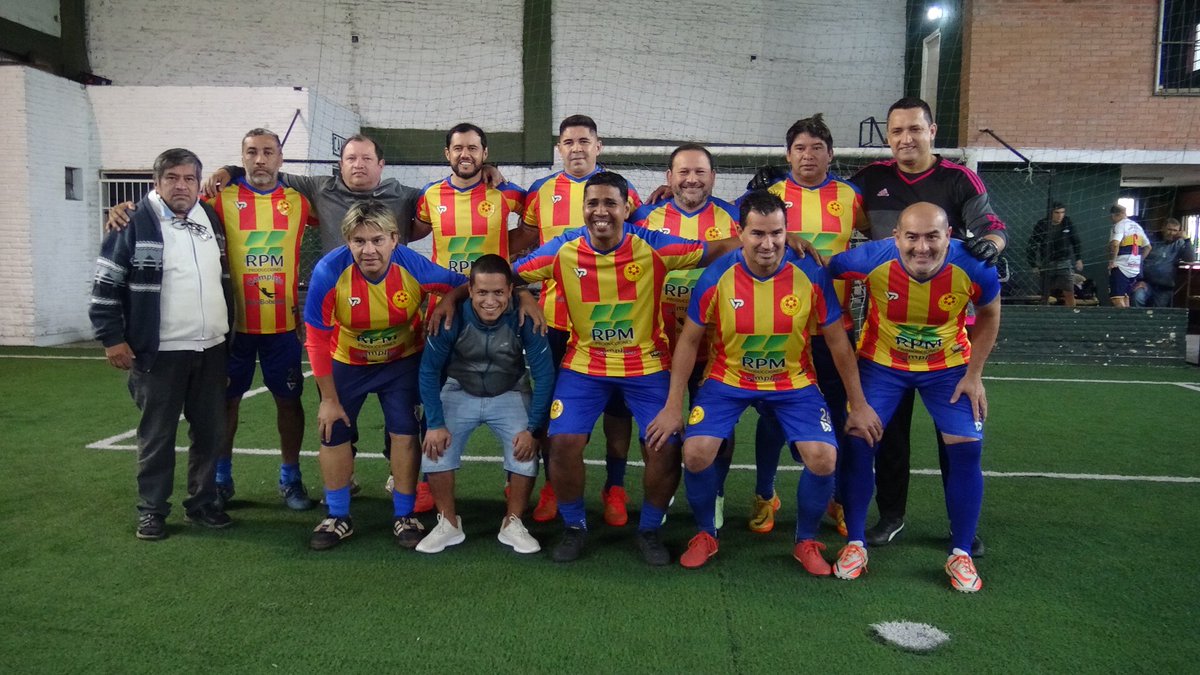 JORNADA BENÉFICA 🤝🤝 
Organizada por <a href="/FUDELPAPY/">ExFutbolistas del PY</a> Con apoyo del Club Rubio Ñu💪🏼💪🏼