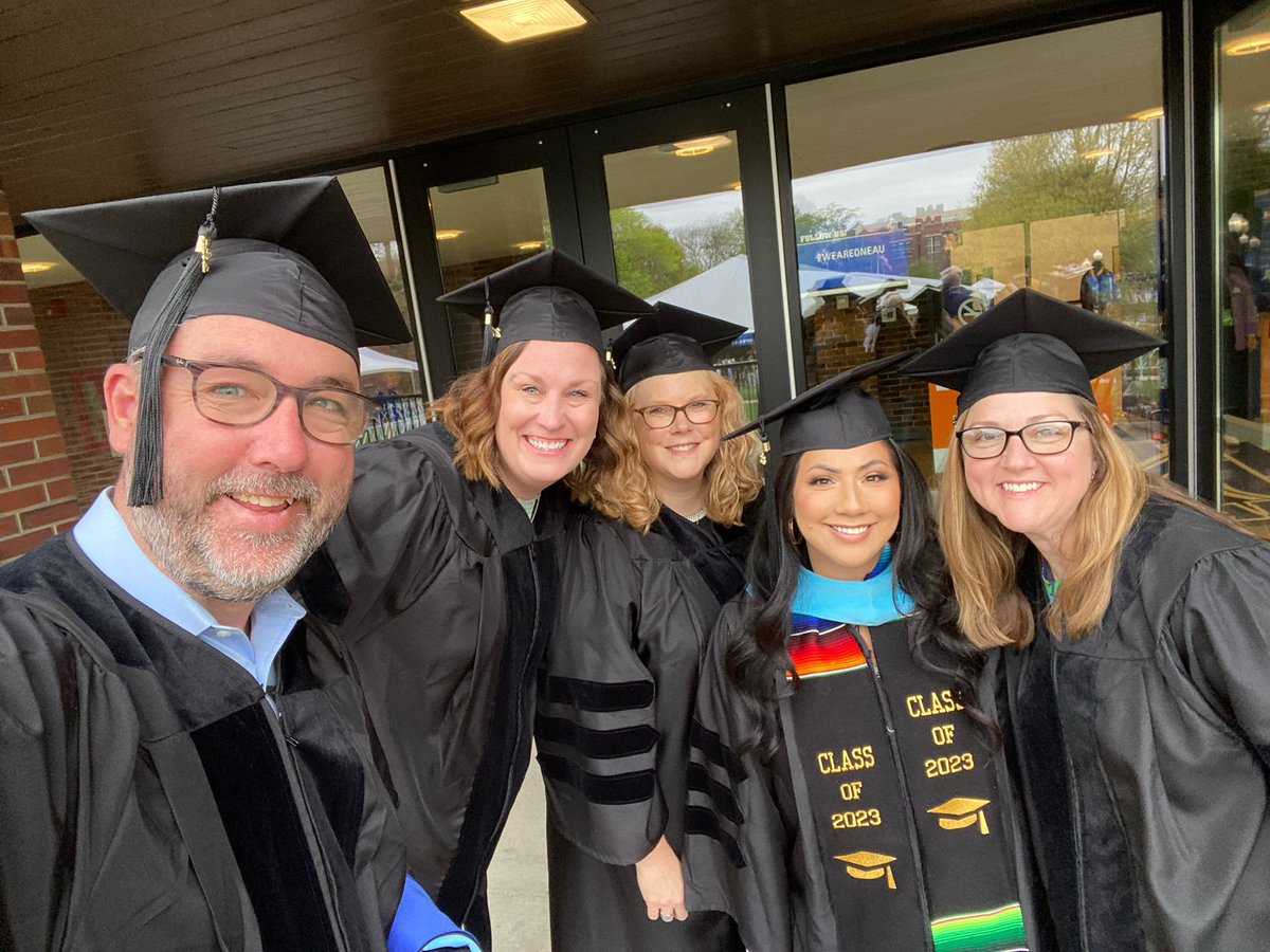 Dr. Emily Burnett tweet media