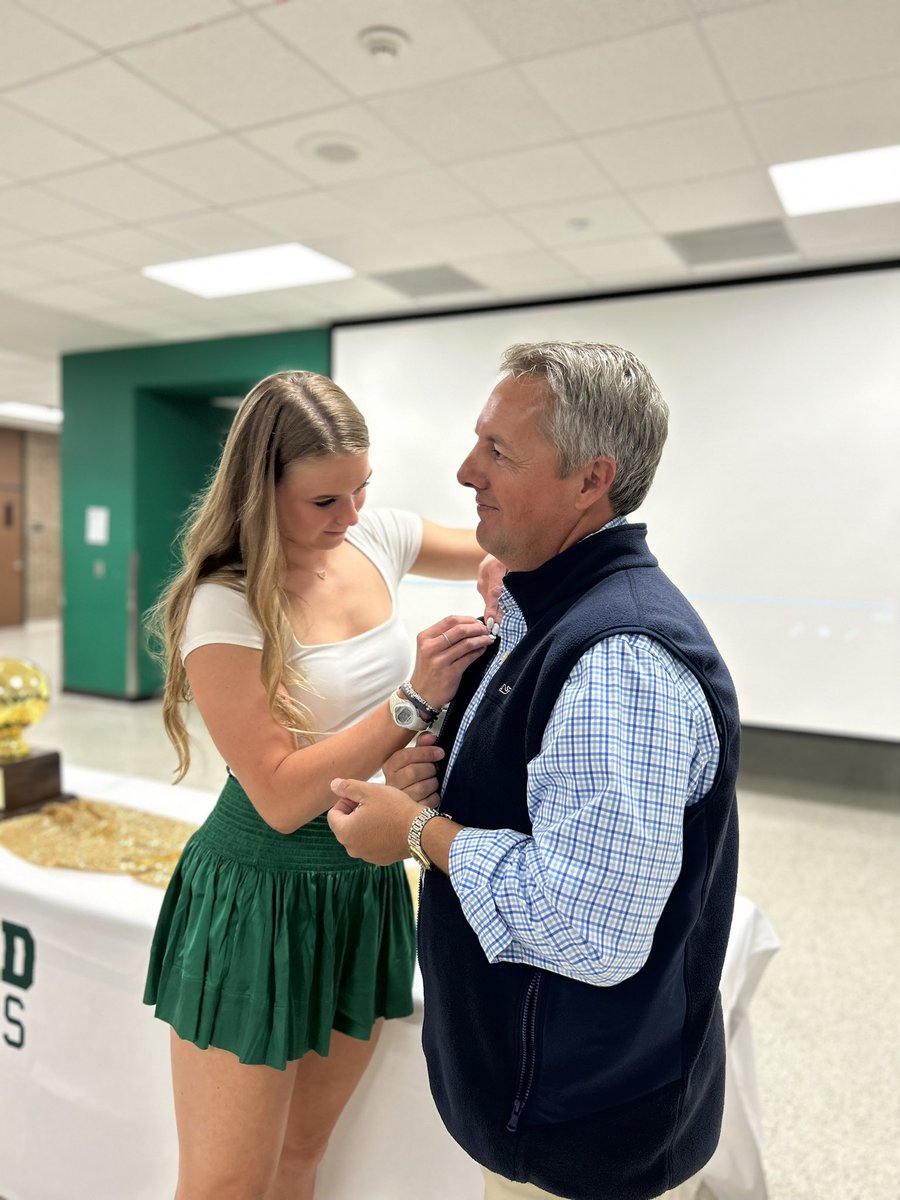 StratfordGSoc's tweet photo. It is such an honor coaching these kids, their affect on my life is profound. To the sr’s, SHS will forever be grateful for your sacrifices and always your home. #pinning #imnotcryingyourcrying #awardsnight @sbisdathletics @SHS_BoosterClub @77079Athletics https://t.co/Qi7Li8kajW