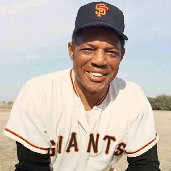Happy 92nd Birthday to one of the greatest baseball players of all-time: the one and only Willie Mays! 
