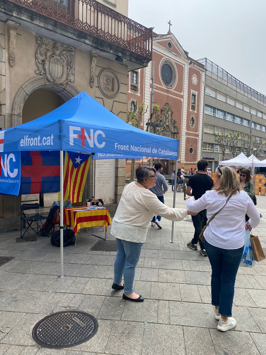 FNC_Mataro's tweet photo. Gràcies a tots els mataronins que han mostrat la seva voluntat de #ferFront amb nosaltres aquestes pròximes #Municipals2023. Ens omple de goig saber que hi ha cada vegada més persones que valoren la nostra feina i que tenen dipositades moltes il·lusions amb el nostre projecte. https://t.co/5CXwWujxY2
