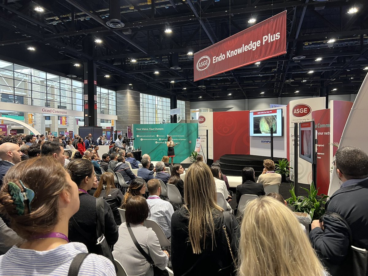 Dennis Chen (@thedennischen) on Twitter photo Standing room only for @UzmaSiddiquiMD colon EMR tips and tricks #DDW2023 Standing room only for @UzmaSiddiquiMD colon EMR tips and tricks #DDW2023