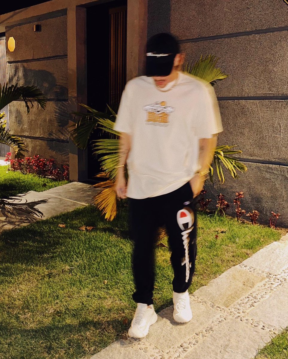 lucaspontex's tweet photo. 💡 https://t.co/hzGVIsvf9y