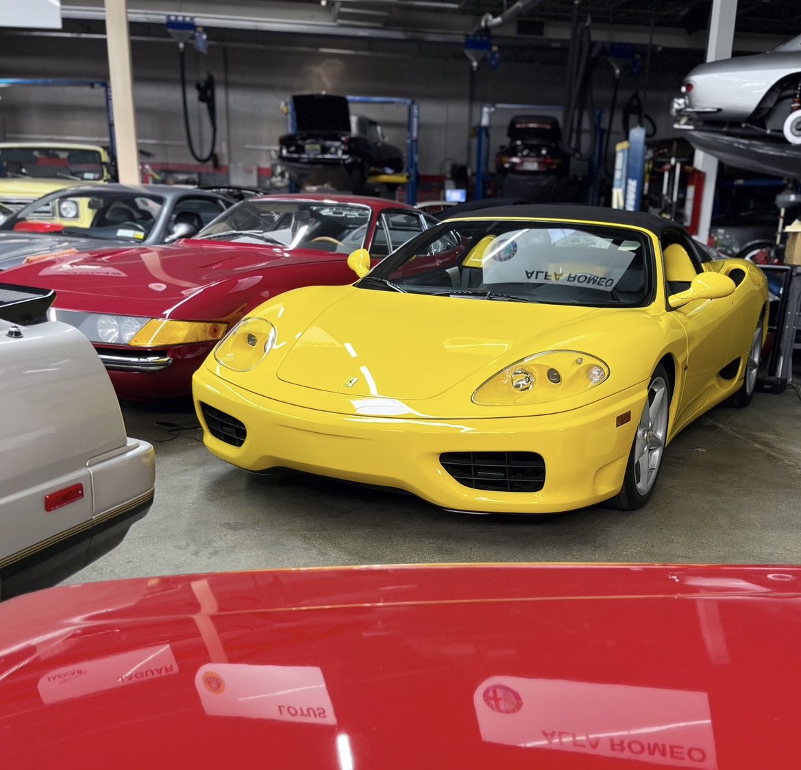 rcomediagroup's tweet photo. For the full post click here: https://t.co/beJcOmy8Gt

This dream-filled automobile is none other than a 2001 Ferrari 360 Spider, a model which Ferrari first ever debuted during the 2000 Geneva Motor Show.
•
https://t.co/ia6ywqp0Jd

#360spider #ferrari360spider #ferrari360modena https://t.co/MU45o5jARz