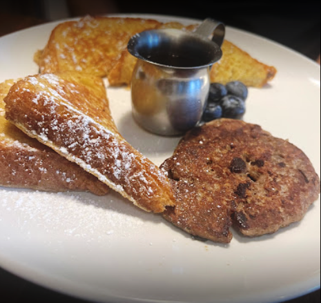 FoxnBarrel's tweet photo. We serve a breakfast menu all day long! Dine in with us or call for your carryout orders. (410) 600-3558

#ECMD #localrestaurant #AllDayBreakfast #EllicottCityMD #breakfast #lunch #dinner https://t.co/qoRiYe0d9r