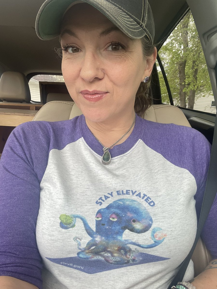 Elev8Nft's tweet image. Did @indigogrrrl just low key launch @Elev8Nft merch?!✨