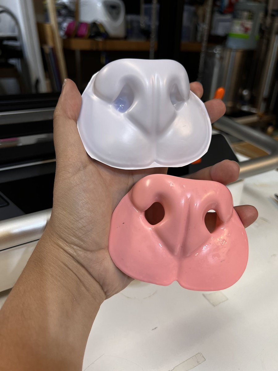 Latinvixen's tweet photo. Testing out the @vaquform and very and I mean very pleased. I’m just testing a few things out but this will be perfect for the shop. Video soon 😊 https://t.co/npKStBAOZI