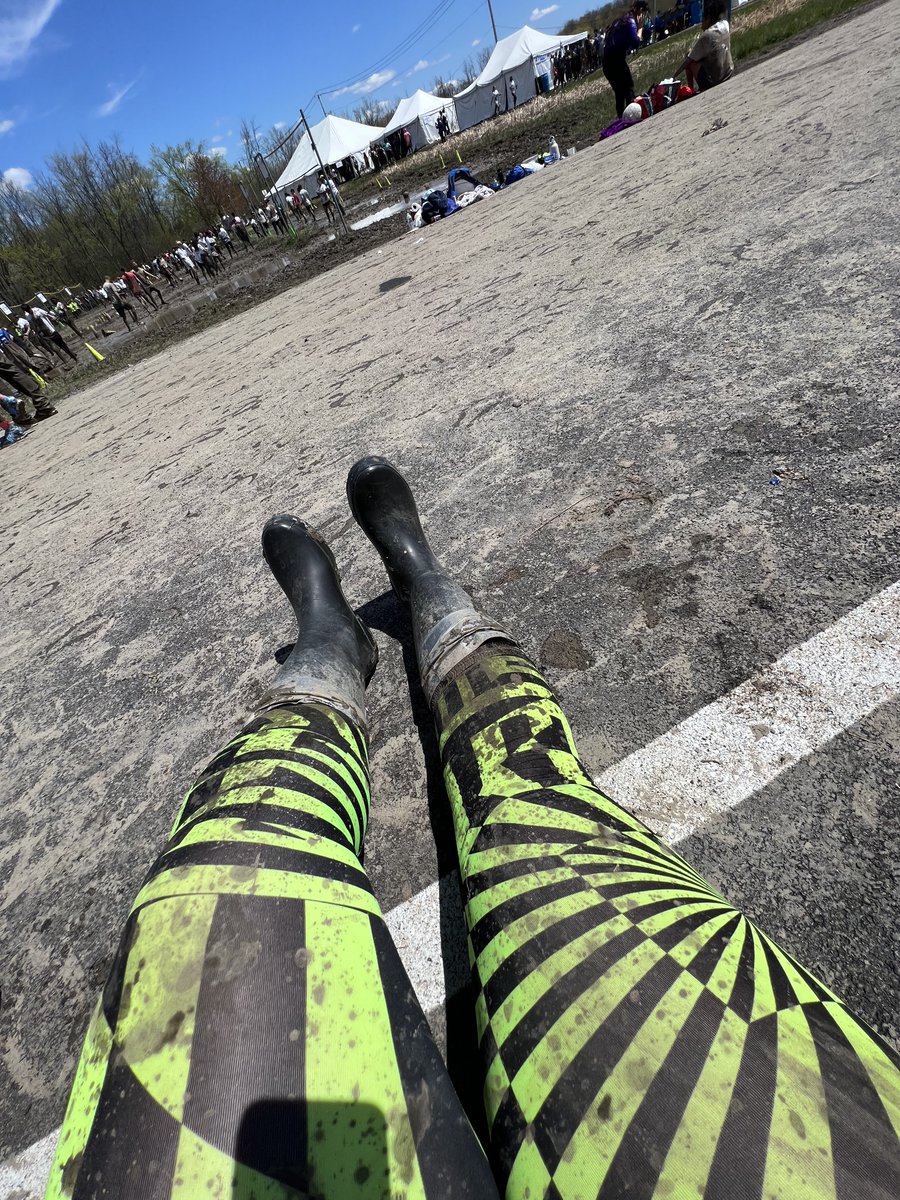 716babe's tweet photo. @UBuffalo #oozefest https://t.co/PdYw6QZJe8