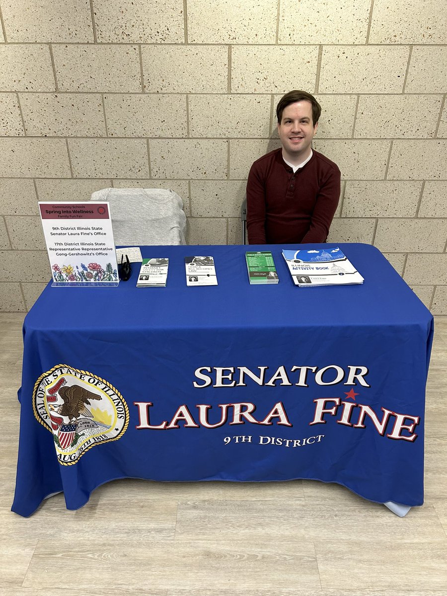 Senator Laura Fine tweet media