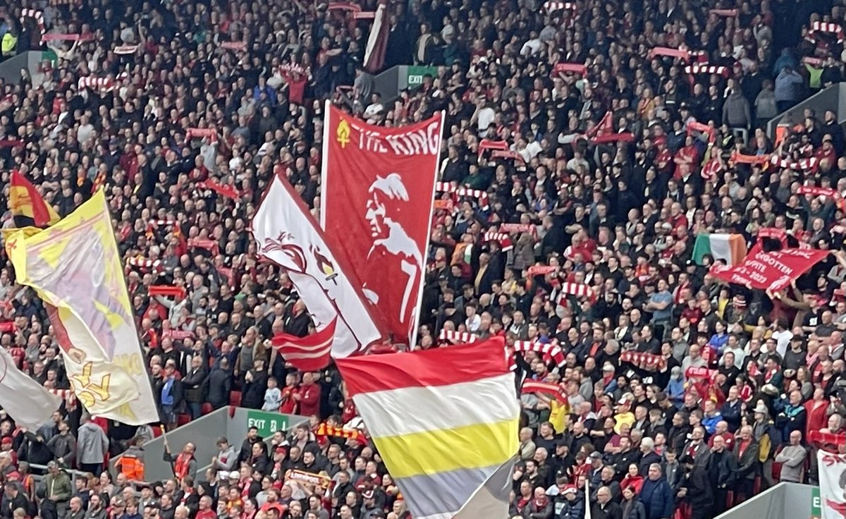 The Kop’s tribute to the King.