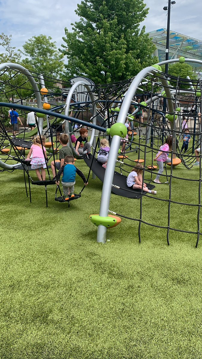 samdesposato's tweet image. At the park with the little ones casually taking pride in seeing castings we make for every day settings.  
#manufacturing #madeinamerica #foundrywork #castings