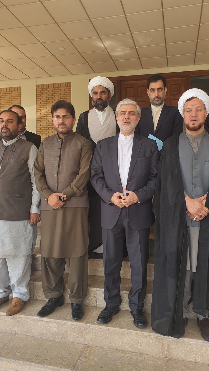 nasirshirazi72's tweet photo. Delegation lead by GS #mwm pak@nasirshirazi72 met outgoing iranian ambassador2 pak @HossainiSma to acknowledge his tireless efforts for pak Iran friendly ties both at state and public level.professional but v humble,real friend to pak.may Allah bless him with throughout successes https://t.co/k0IfRRwmpF