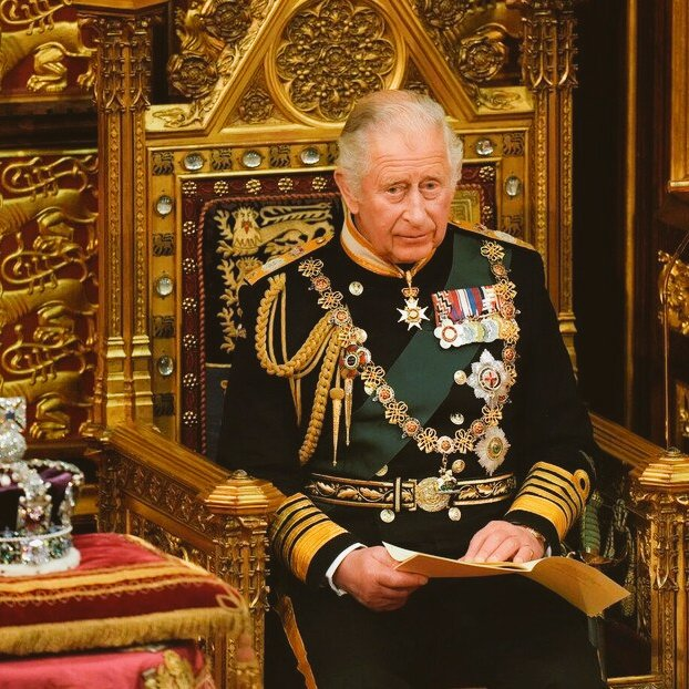 advmuso4writing's tweet photo. CORONATION OF KING CHARLES III
#KingCharlesIII is crowned as the #King of the #UnitedKingdom&other 14 #CommonwealthRealms in a Ceremony at #WestminsterAbbey.#KingCharlesIII came to the ceremony with his wife,#QueenCamilla May God bless #TheirMajesty #KingCharlesIII #QueenCamilla https://t.co/FlykWpqj37