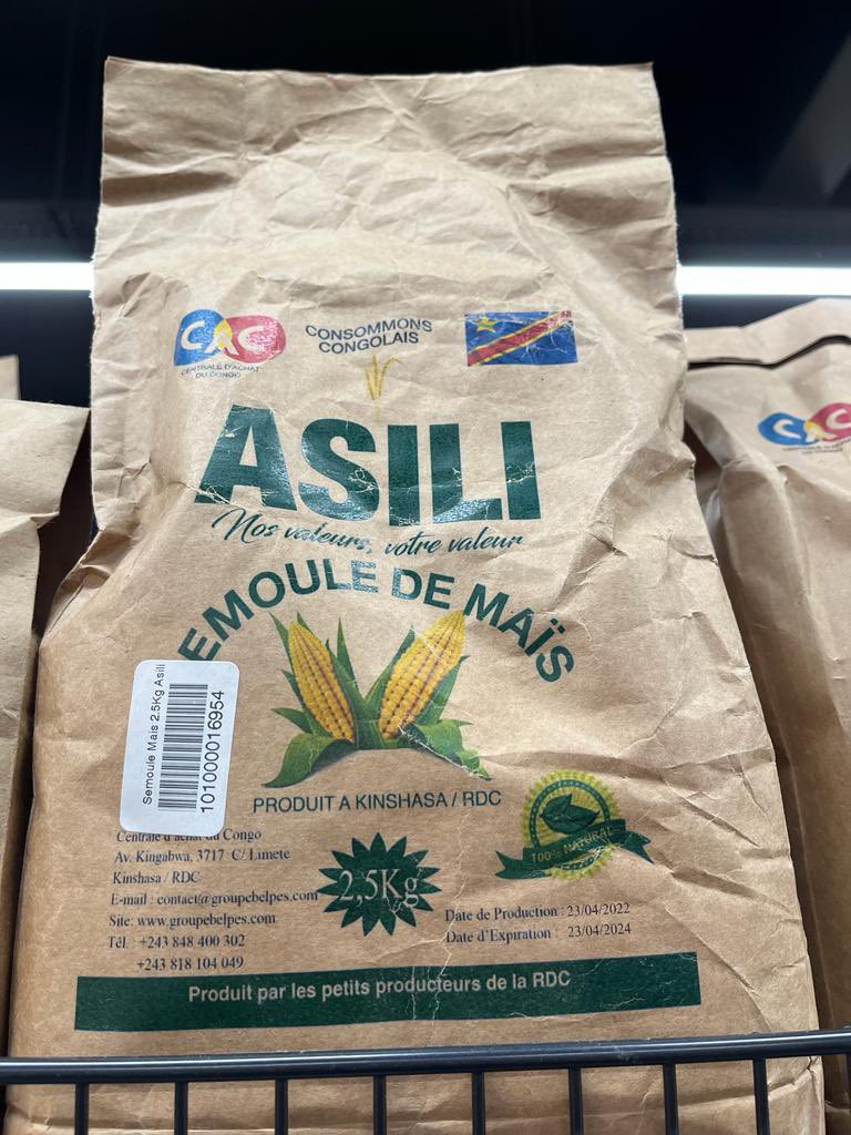 mb_baraka's tweet photo. La transformation de #maïs 🌽 en farine doit être encouragés dans toutes provinces du #congo en utilisant les machines BUHLER pour fournir à la population des produits de qualité supérieure (sans contamination,ni toxines) . Il faut multiplier les #minoteries et le #madeincongo https://t.co/M5qjY3Cslg